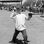 1893199