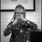 2013-12-24-margo-hands-pentax-trix-400-006