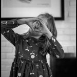 2013-12-24-margo-hands-pentax-trix-400-010