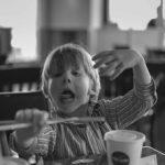 6911564